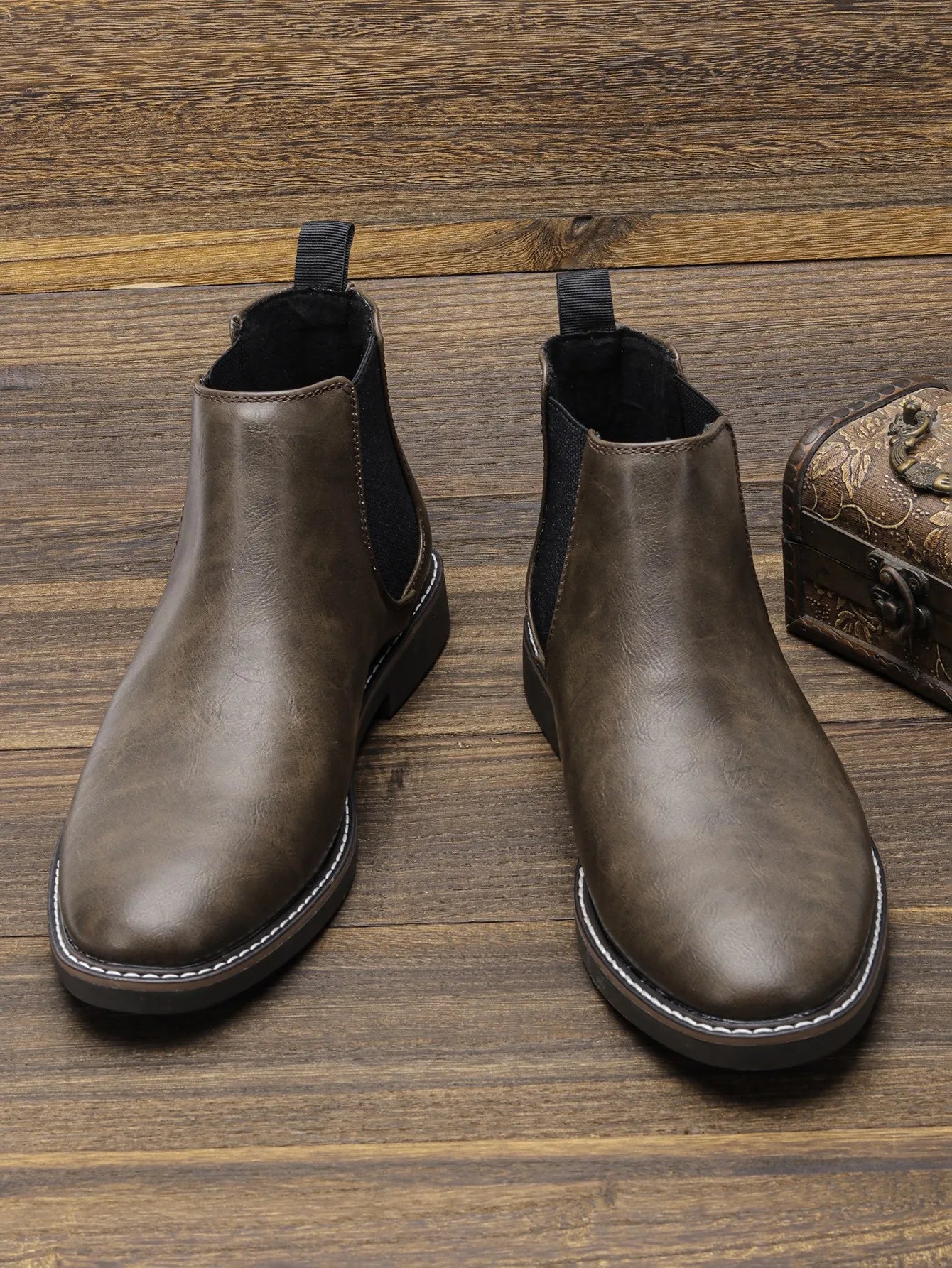 EZZIO: STEP-IN LEATHER BOOTS